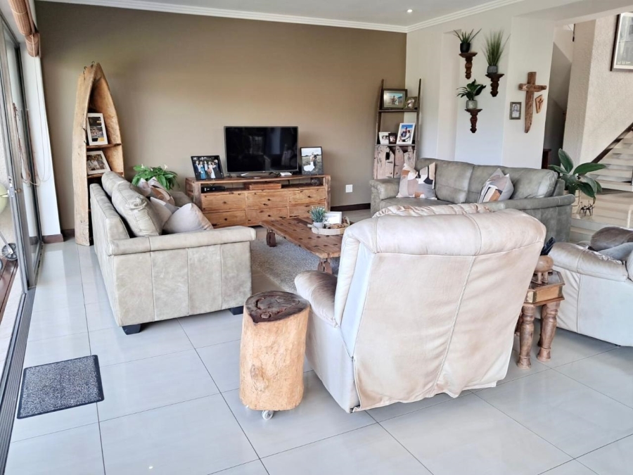 3 Bedroom Property for Sale in Brettenwood Coastal Estate KwaZulu-Natal