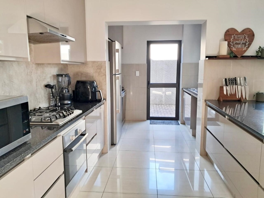 3 Bedroom Property for Sale in Brettenwood Coastal Estate KwaZulu-Natal