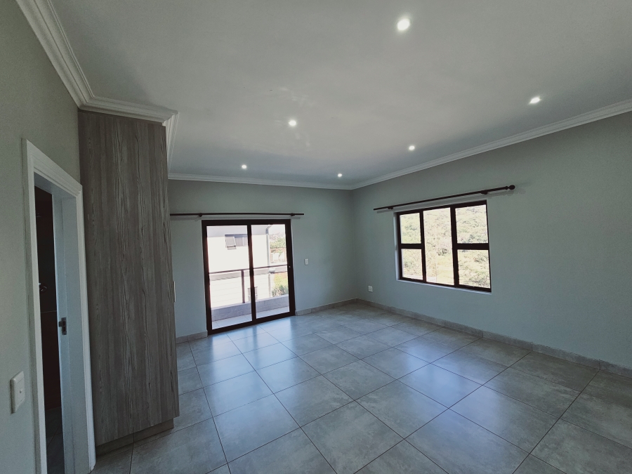 To Let 3 Bedroom Property for Rent in Salt Rock KwaZulu-Natal