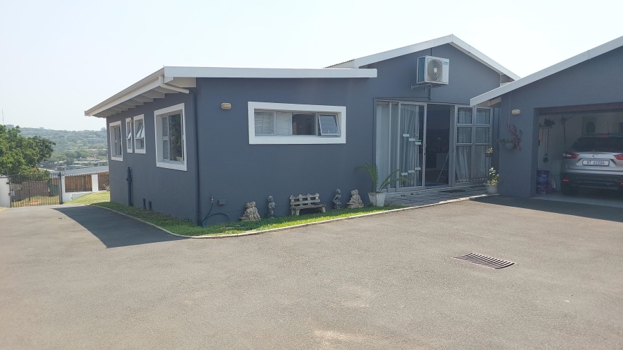 3 Bedroom Property for Sale in Sheffield Beach KwaZulu-Natal