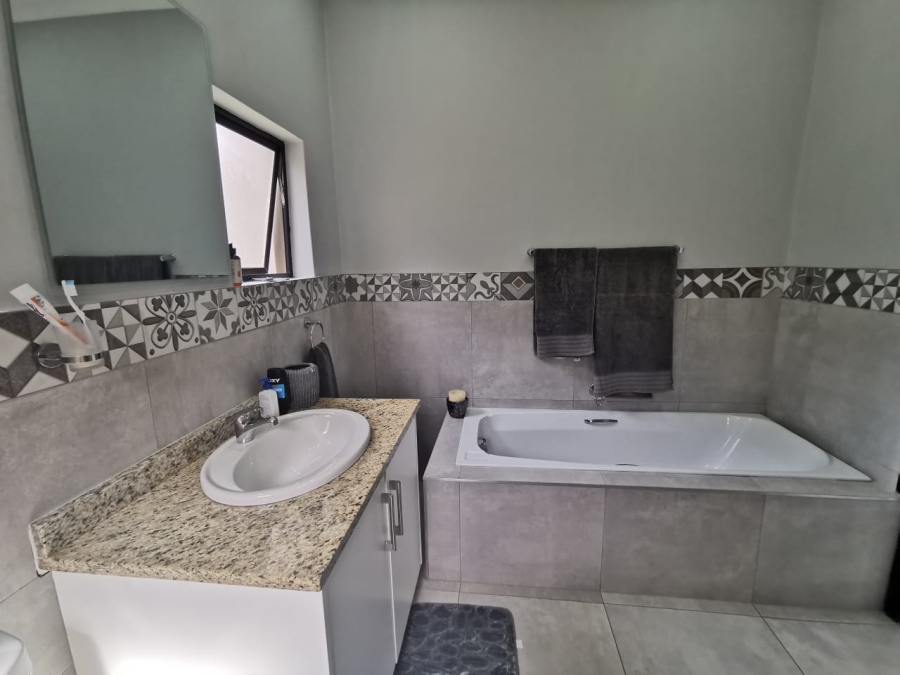 3 Bedroom Property for Sale in Ballito Central KwaZulu-Natal