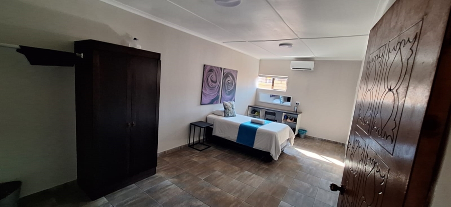 To Let 7 Bedroom Property for Rent in Birdswood KwaZulu-Natal