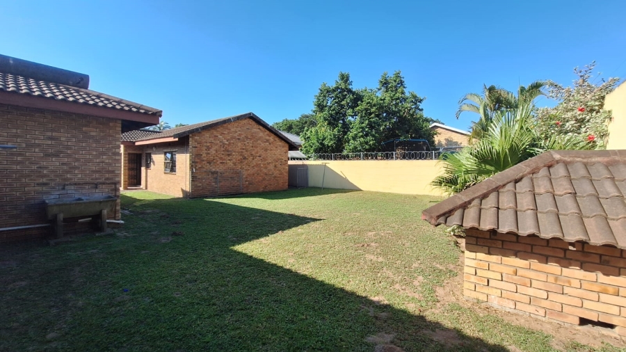 To Let 7 Bedroom Property for Rent in Birdswood KwaZulu-Natal