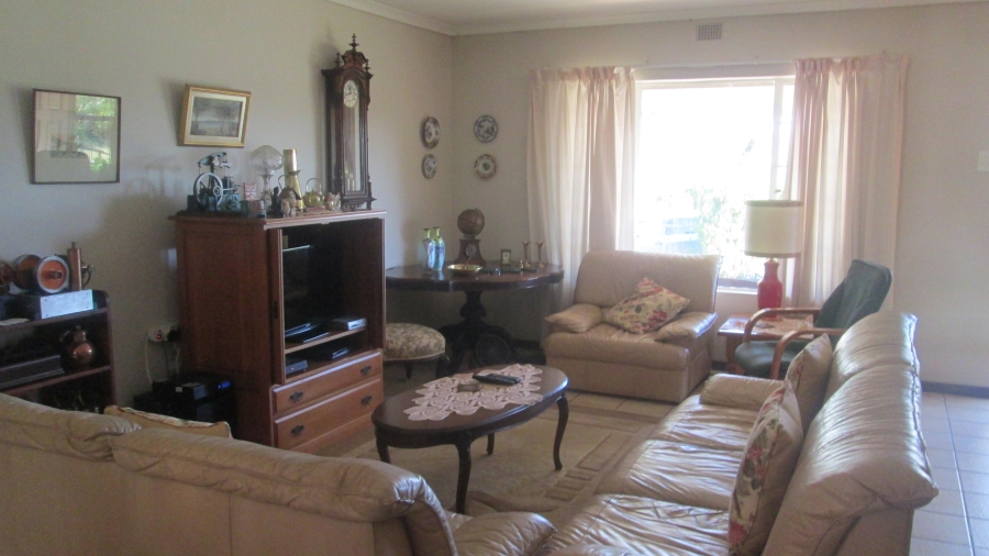 3 Bedroom Property for Sale in Greendale KwaZulu-Natal