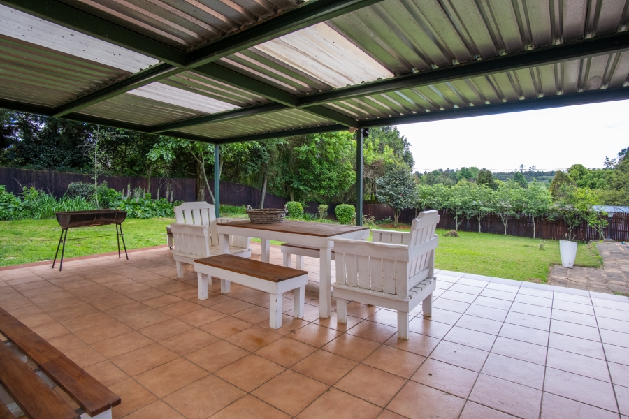 4 Bedroom Property for Sale in Leonard KwaZulu-Natal