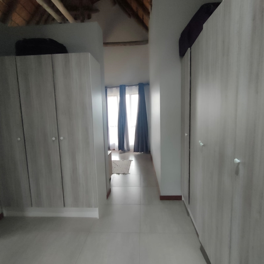 4 Bedroom Property for Sale in Phezulu KwaZulu-Natal