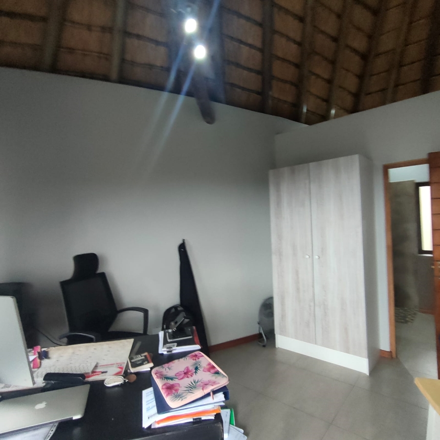 4 Bedroom Property for Sale in Phezulu KwaZulu-Natal