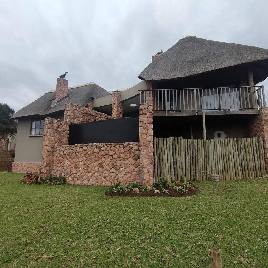 4 Bedroom Property for Sale in Phezulu KwaZulu-Natal