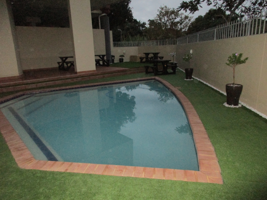 To Let 1 Bedroom Property for Rent in Westbrook KwaZulu-Natal