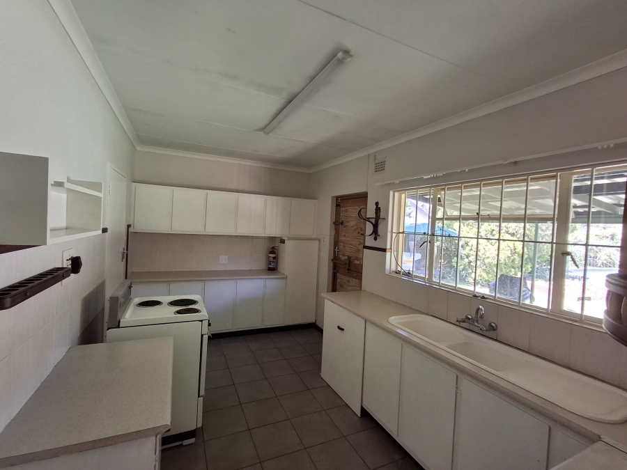 To Let 2 Bedroom Property for Rent in Greendale KwaZulu-Natal