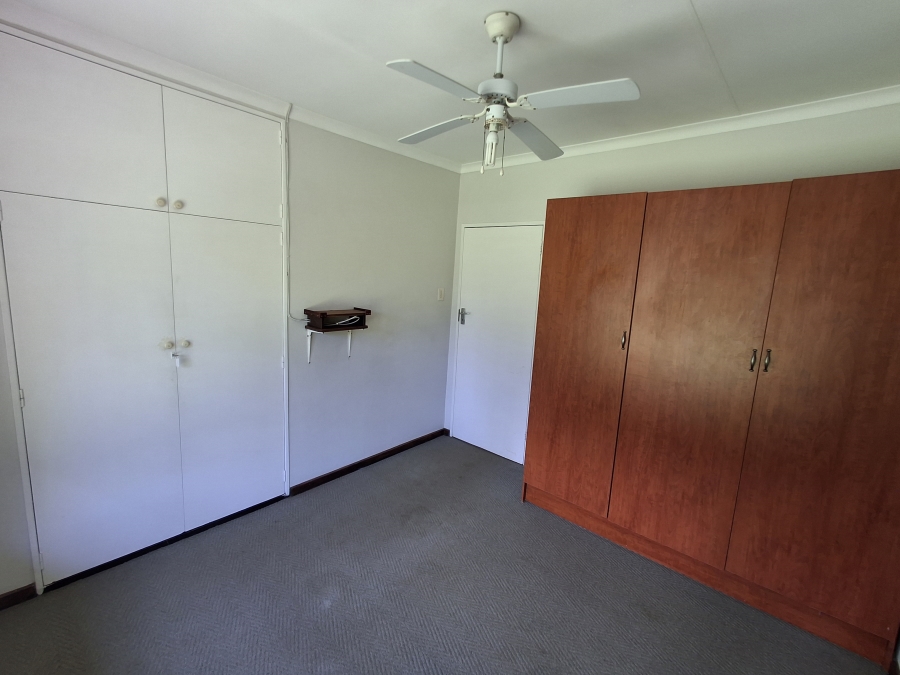 To Let 2 Bedroom Property for Rent in Greendale KwaZulu-Natal