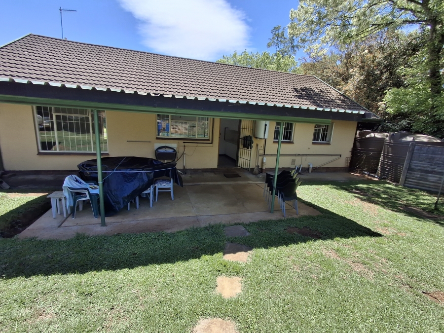 To Let 2 Bedroom Property for Rent in Greendale KwaZulu-Natal