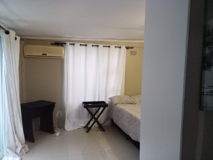 To Let 1 Bedroom Property for Rent in Westridge KwaZulu-Natal