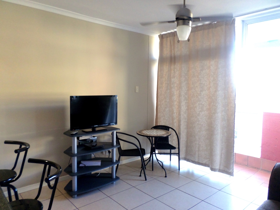 To Let 1 Bedroom Property for Rent in New Town Centre KwaZulu-Natal