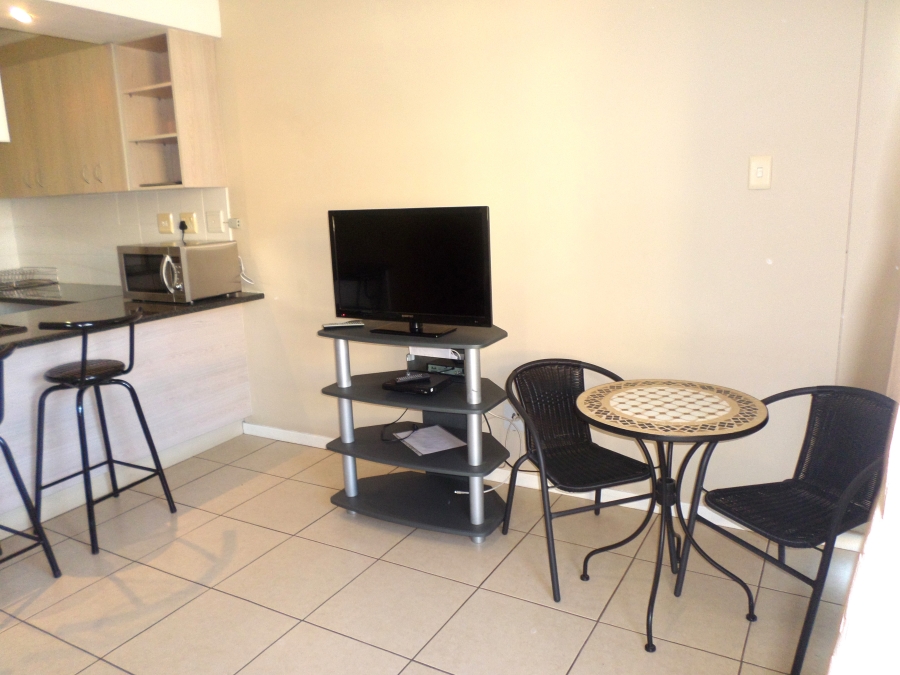 To Let 1 Bedroom Property for Rent in New Town Centre KwaZulu-Natal