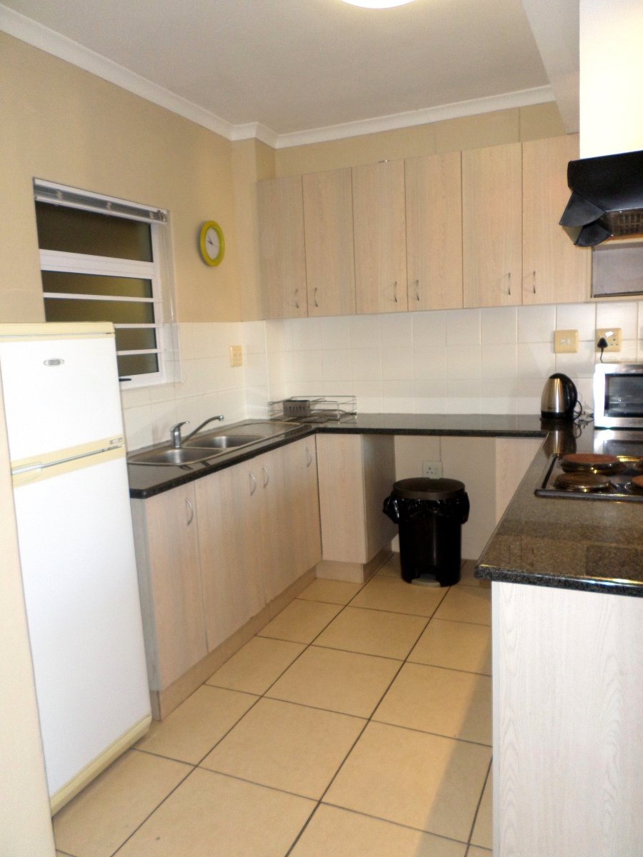 To Let 1 Bedroom Property for Rent in New Town Centre KwaZulu-Natal