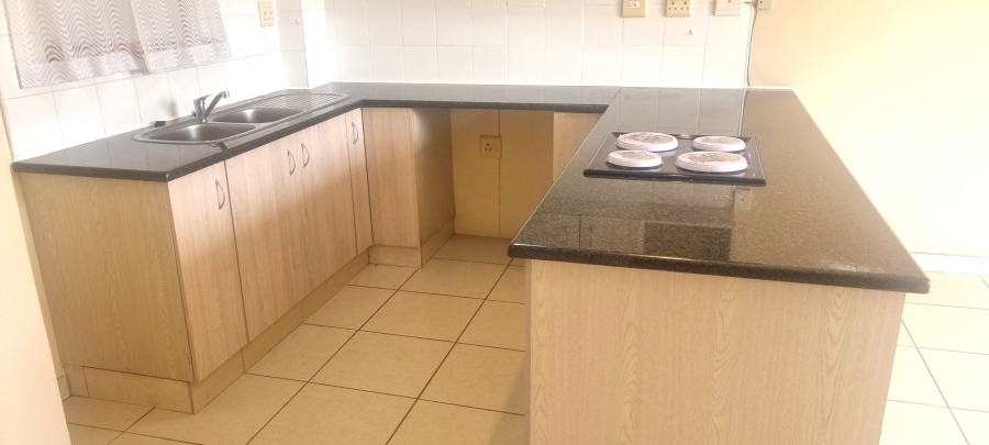 To Let 1 Bedroom Property for Rent in New Town Centre KwaZulu-Natal