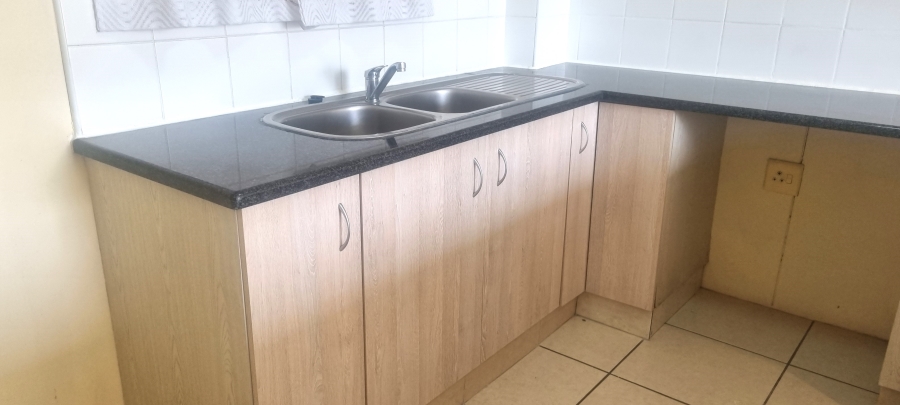 To Let 1 Bedroom Property for Rent in New Town Centre KwaZulu-Natal