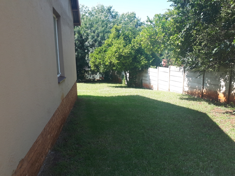 To Let 3 Bedroom Property for Rent in Sunnyridge KwaZulu-Natal