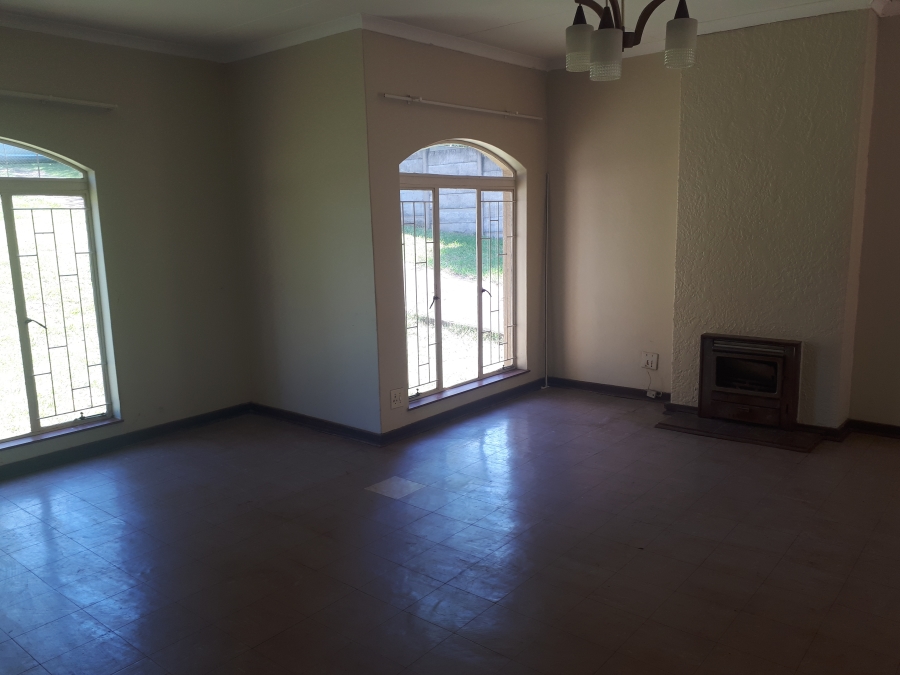 To Let 3 Bedroom Property for Rent in Sunnyridge KwaZulu-Natal