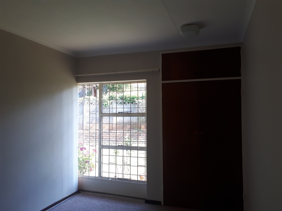 To Let 4 Bedroom Property for Rent in Aviary Hill KwaZulu-Natal