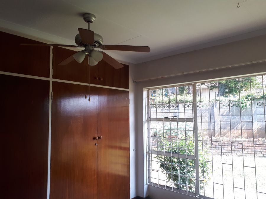 To Let 4 Bedroom Property for Rent in Aviary Hill KwaZulu-Natal