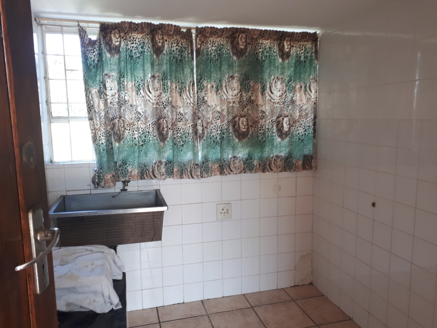 To Let 4 Bedroom Property for Rent in Aviary Hill KwaZulu-Natal