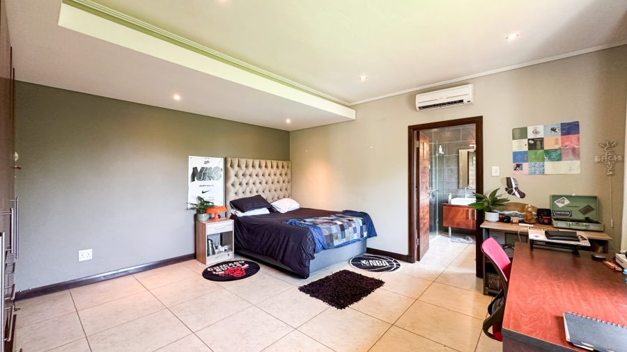 5 Bedroom Property for Sale in Simbithi Eco Estate KwaZulu-Natal