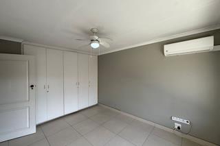 To Let 3 Bedroom Property for Rent in Windermere KwaZulu-Natal