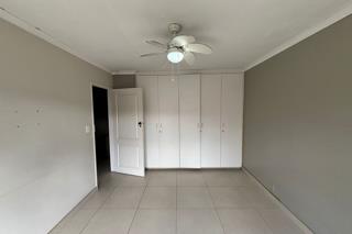 To Let 3 Bedroom Property for Rent in Windermere KwaZulu-Natal