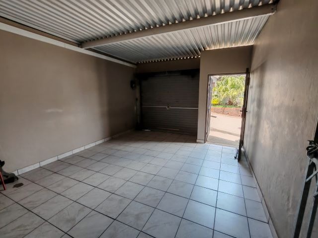 3 Bedroom Property for Sale in Brighton Beach KwaZulu-Natal