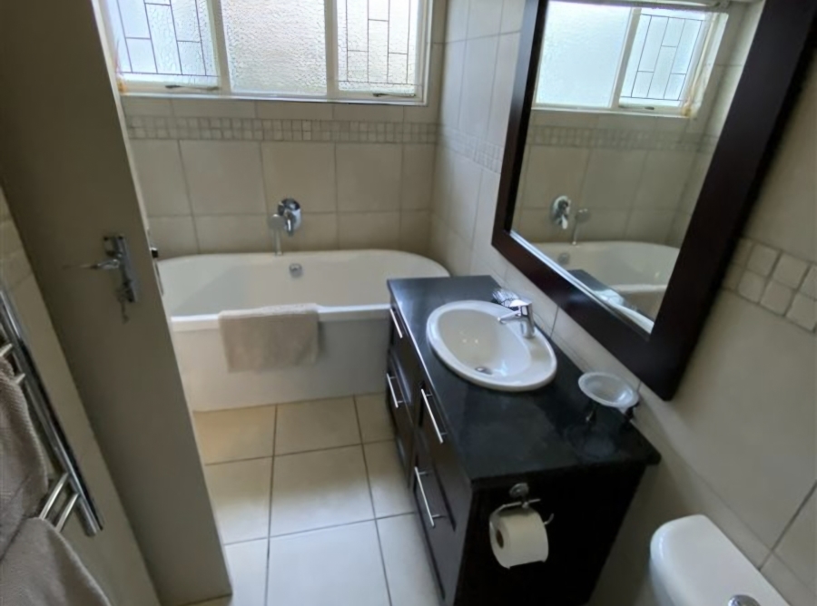 To Let 3 Bedroom Property for Rent in Umhlanga KwaZulu-Natal