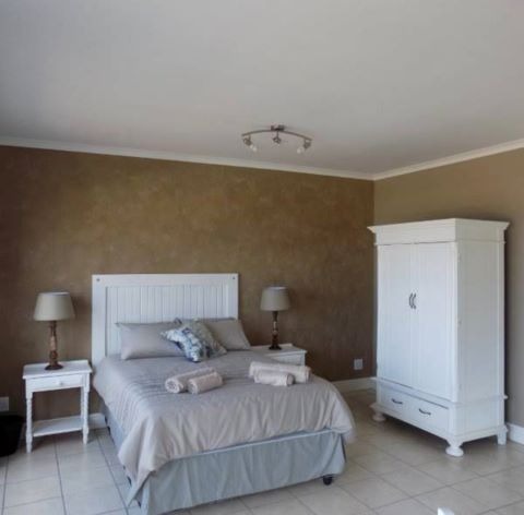 14 Bedroom Property for Sale in Ocean View KwaZulu-Natal