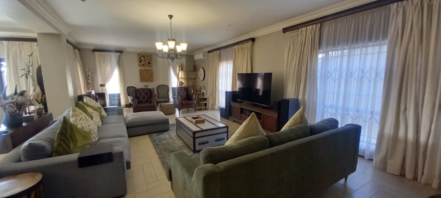 5 Bedroom Property for Sale in Glen Ashley KwaZulu-Natal