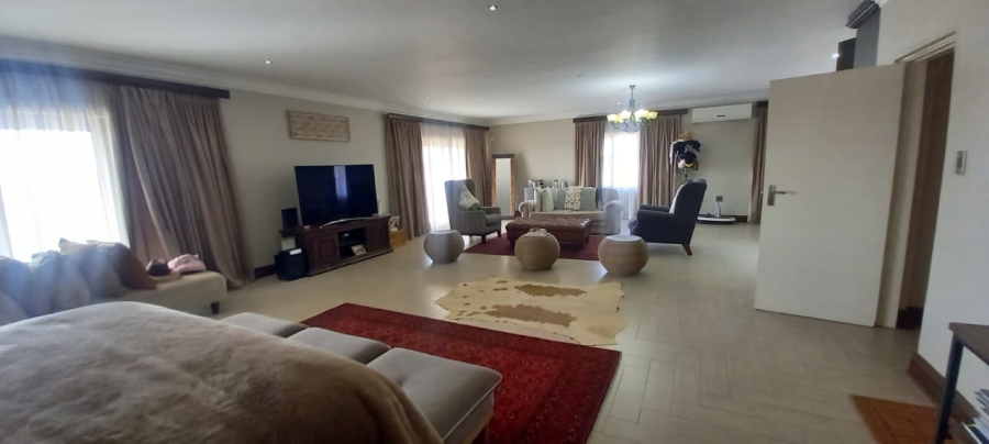 5 Bedroom Property for Sale in Glen Ashley KwaZulu-Natal