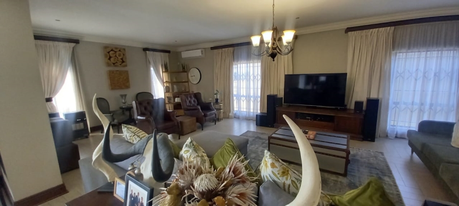 5 Bedroom Property for Sale in Glen Ashley KwaZulu-Natal