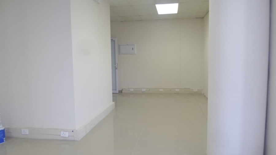 To Let commercial Property for Rent in Umhlanga Ridge KwaZulu-Natal