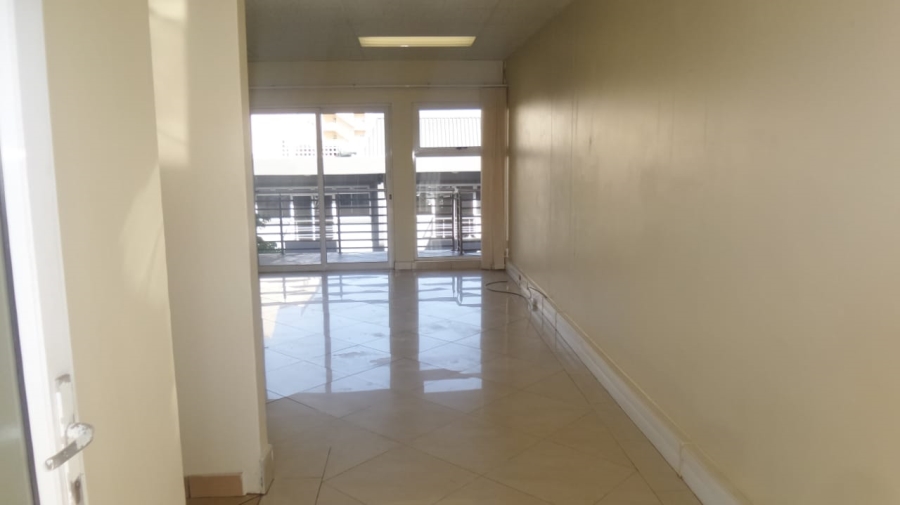 To Let commercial Property for Rent in Umhlanga Ridge KwaZulu-Natal