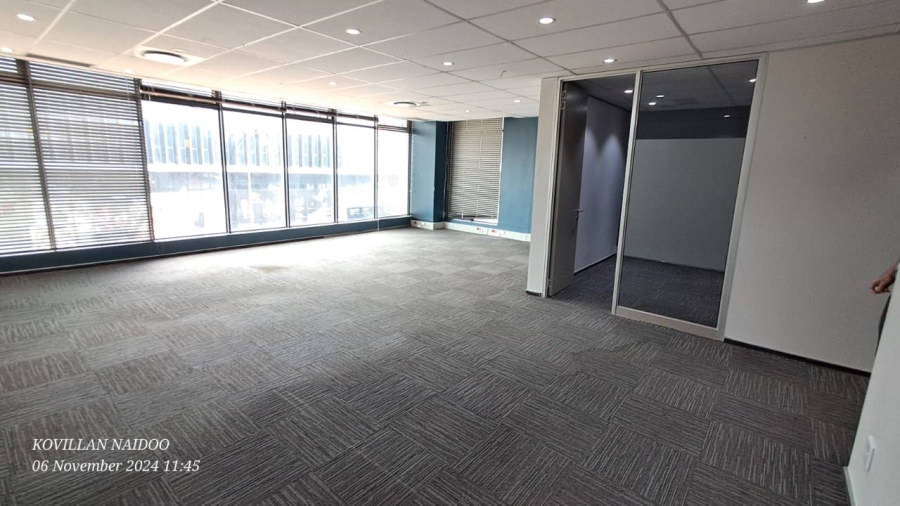 To Let commercial Property for Rent in Umhlanga KwaZulu-Natal