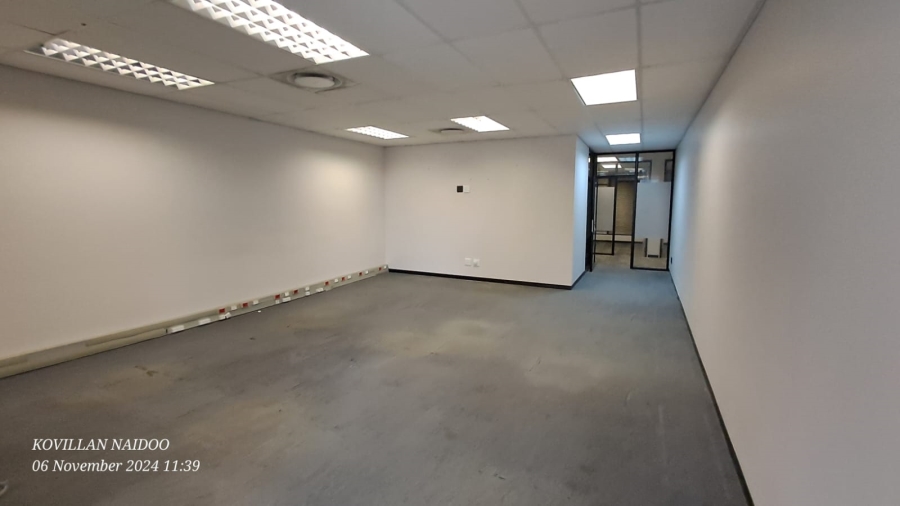 To Let commercial Property for Rent in Umhlanga KwaZulu-Natal