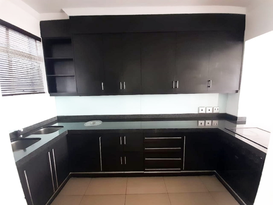 To Let 2 Bedroom Property for Rent in Bulwer KwaZulu-Natal