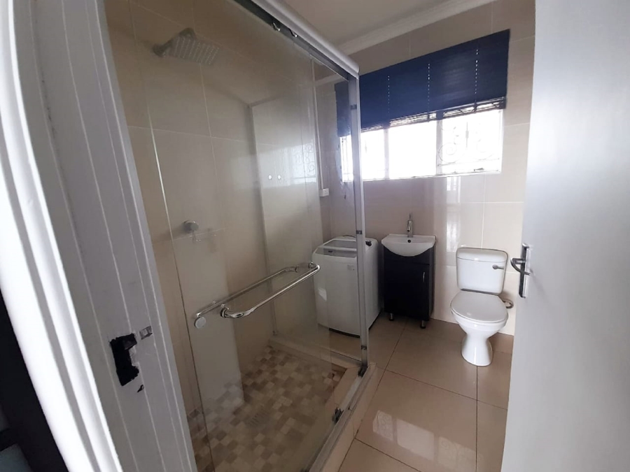 To Let 2 Bedroom Property for Rent in Bulwer KwaZulu-Natal