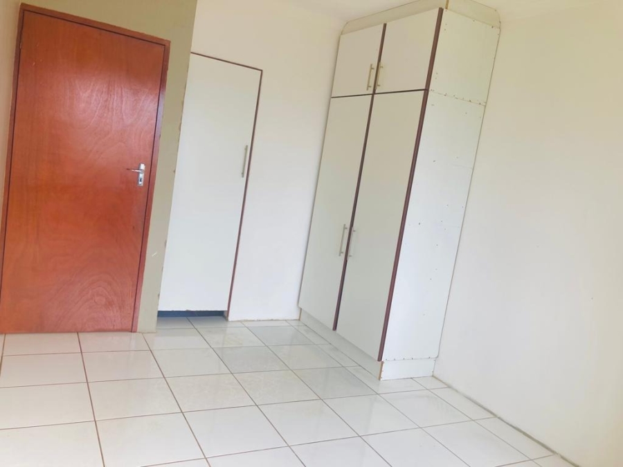 To Let 3 Bedroom Property for Rent in Bluff KwaZulu-Natal