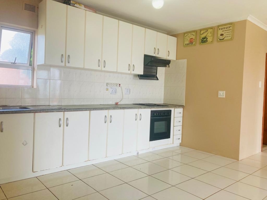 To Let 3 Bedroom Property for Rent in Bluff KwaZulu-Natal