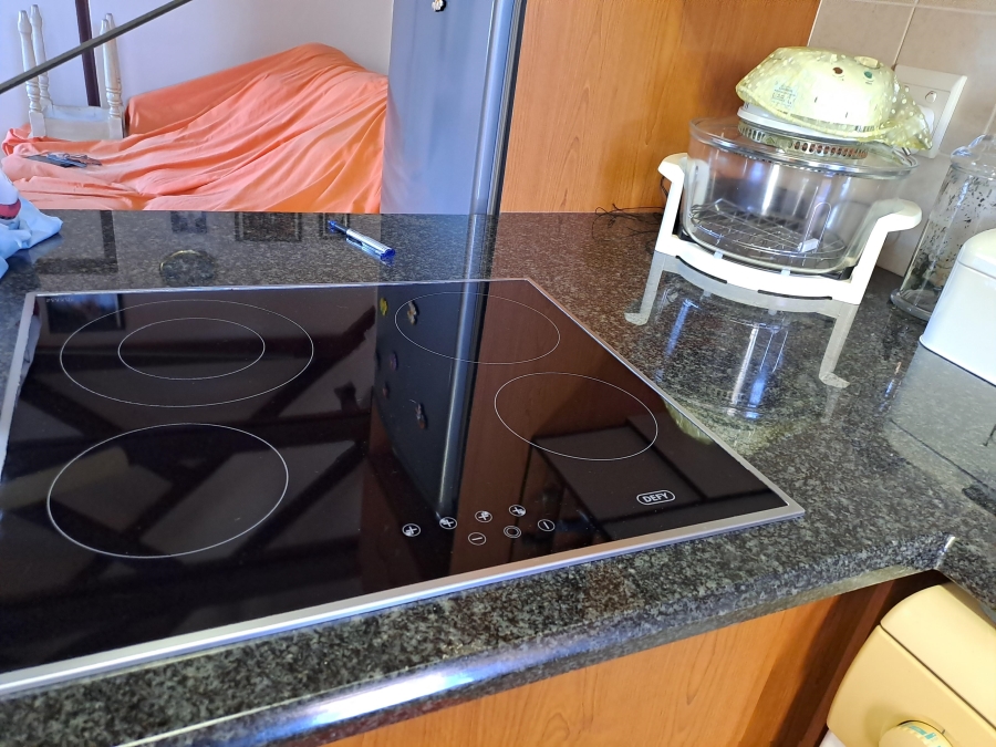 1 Bedroom Property for Sale in Uvongo Beach KwaZulu-Natal