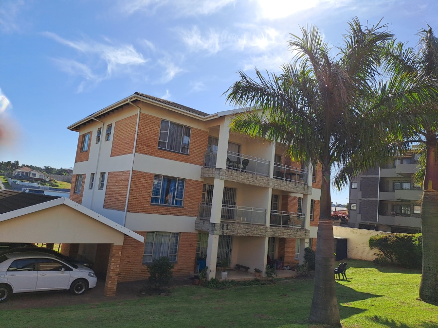 2 Bedroom Property for Sale in Manaba Beach KwaZulu-Natal