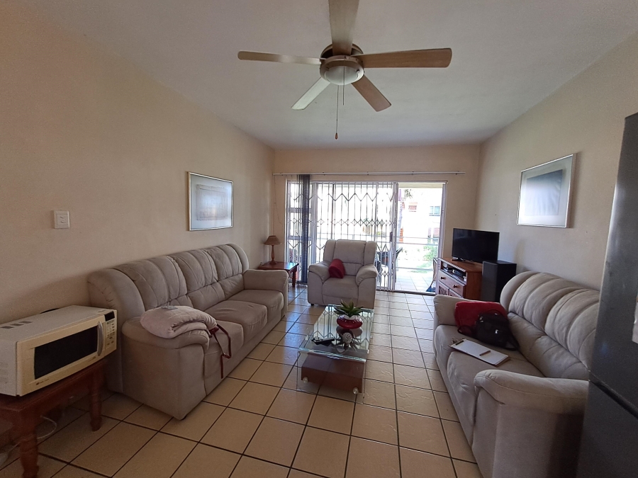 2 Bedroom Property for Sale in Manaba Beach KwaZulu-Natal