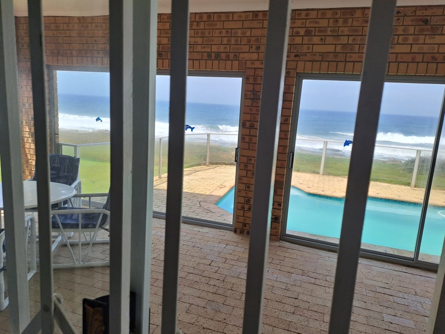 6 Bedroom Property for Sale in St Michaels On Sea KwaZulu-Natal