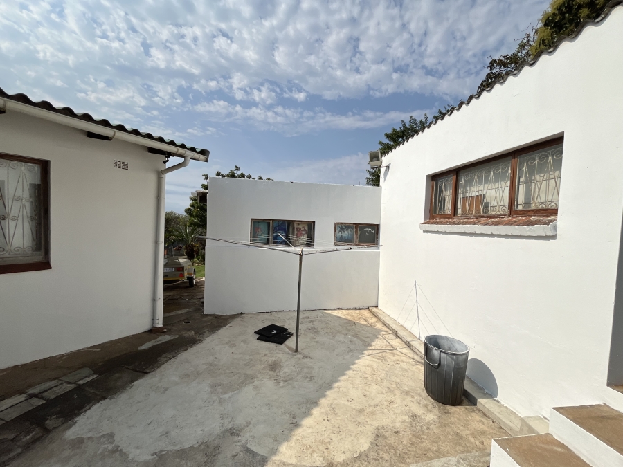 3 Bedroom Property for Sale in Pumula KwaZulu-Natal