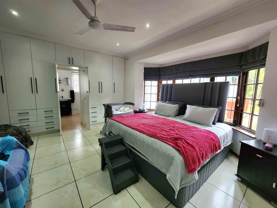 3 Bedroom Property for Sale in Waterfall KwaZulu-Natal